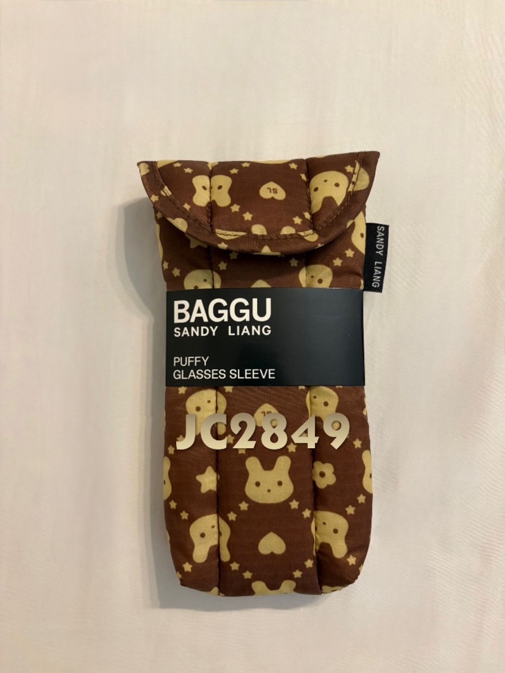 NWT BAGGU Sandy Liang Puffy Glasses Sleeve